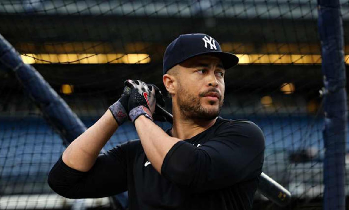 Giancarlo Stanton makes 2025 Yankees debut, going 2-for-4 vs. Angels