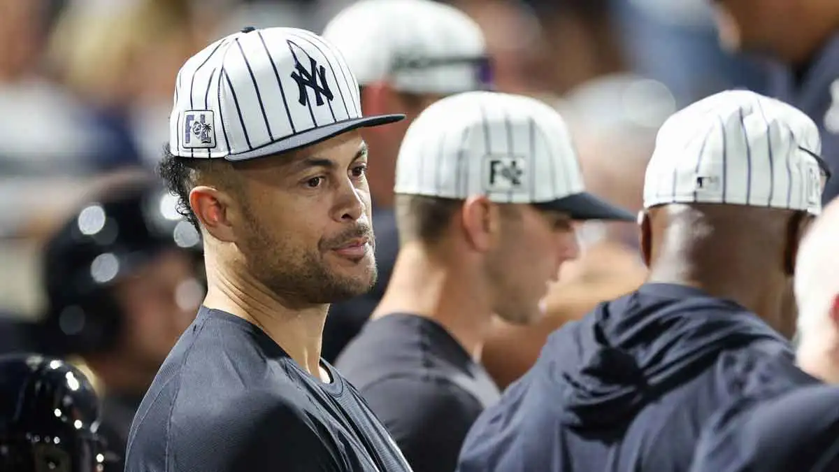 Yankees’ Aaron Boone gives vague Giancarlo Stanton injury update