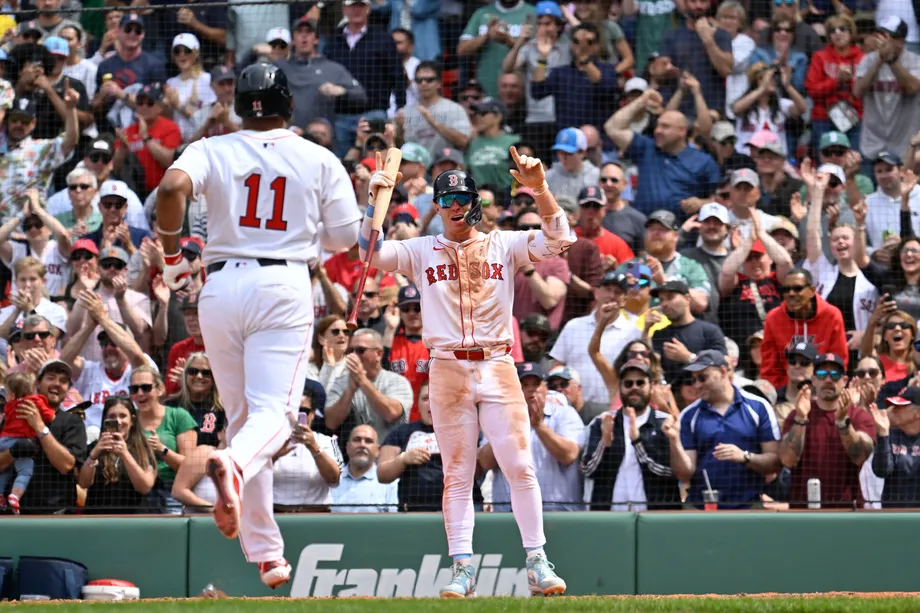 Yankees 0, Red Sox 2: Offensive struggles continue as New York is swept